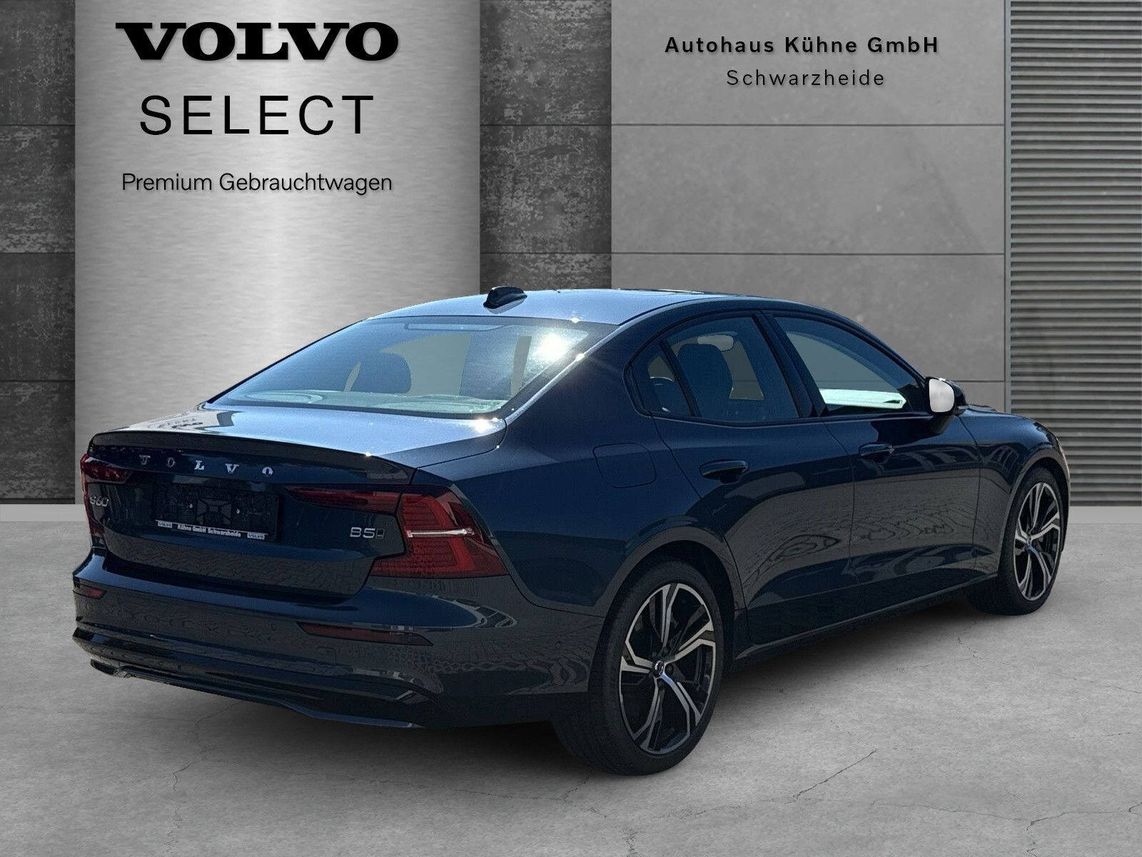 Volvo S60 B5 Ultimate Dark AWD !360°+ACC+PANO+HEAD-UP!
