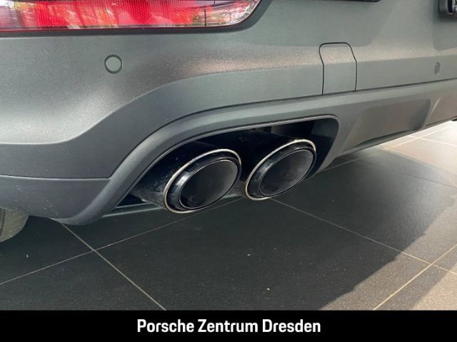 Porsche Cayenne E-Hybrid Pano*AHK* SH v+h*Massage*Inno*L