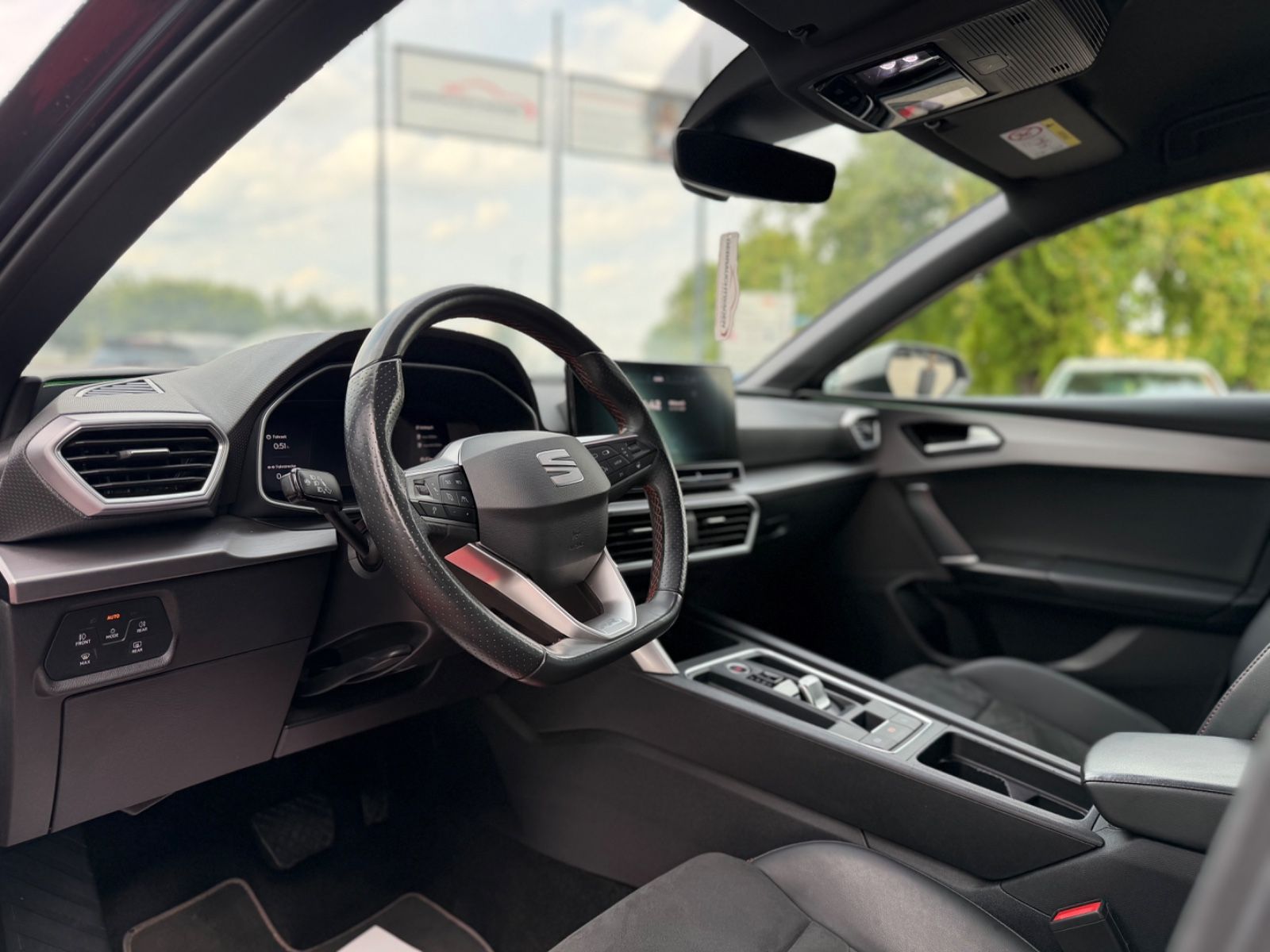 Seat Leon Sportstourer FR*e-Hybrid*LED*Kam*Navi*Aut*