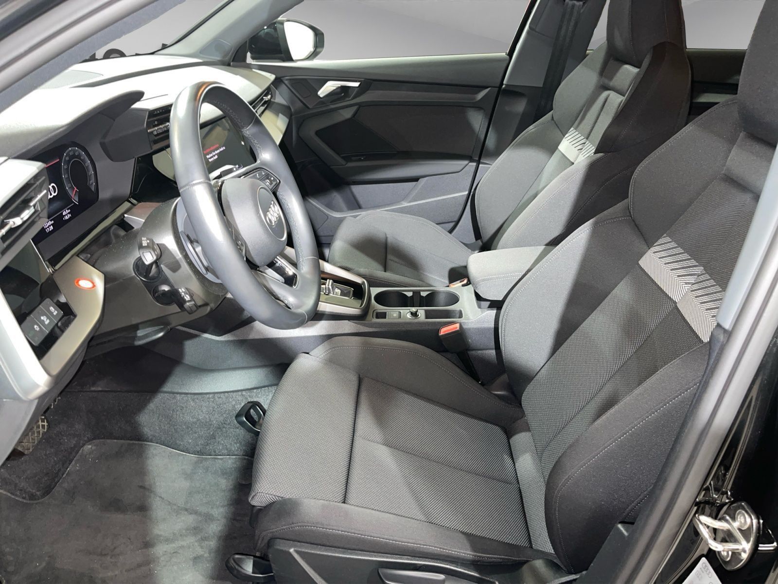 Audi A3 Limousine S line - Samsaru's Car Outlet