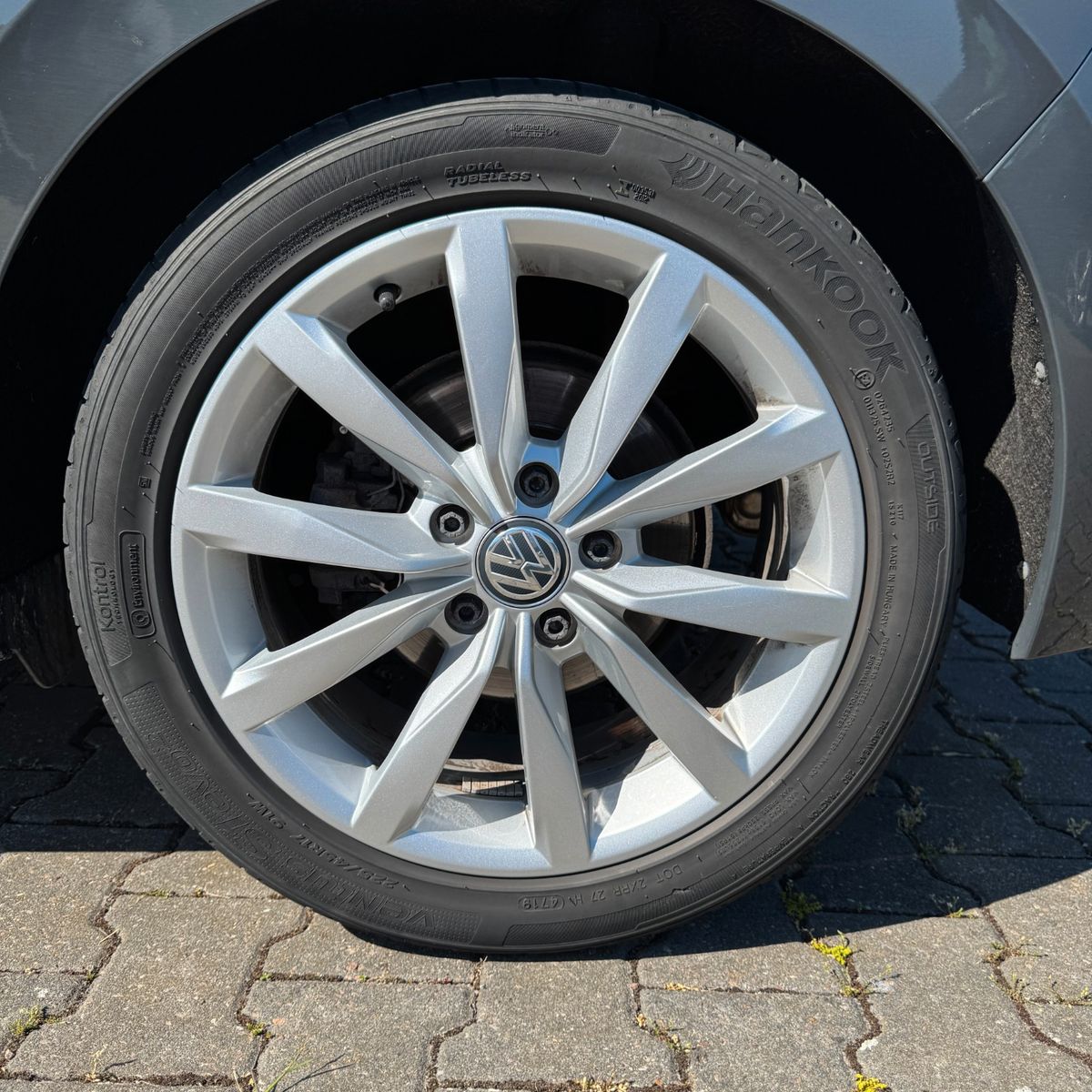 Volkswagen Golf Sportsvan VII Highline 2.0 TDI - Samsaru's Car Outlet