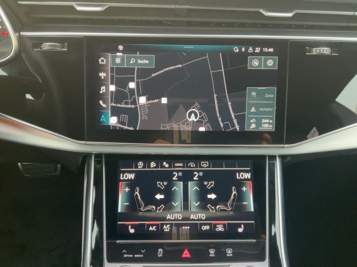 Audi Q8 50 TDI S-LINE MATRIX+NAVI+B&O+DVD+ACC+AHK+23"