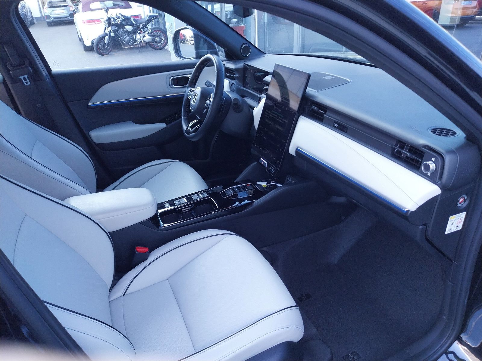 Honda e:Ny1 Advance