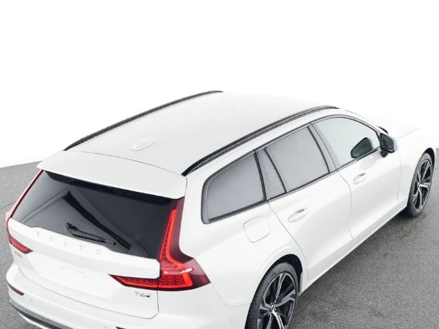 Volvo V60 Plus Dark T6 19''LM AHK 360kam PilotAssist H