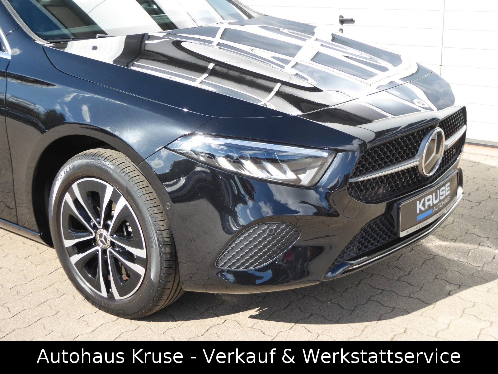 Mercedes-Benz A 250 e PRO - Samsaru's Car Outlet