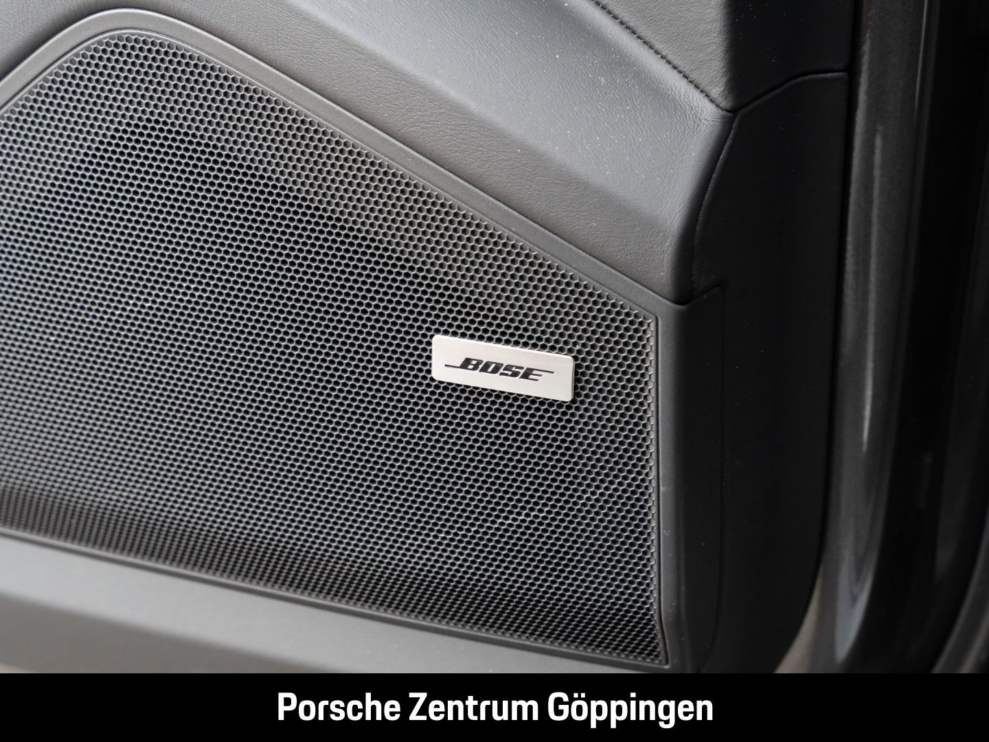 Porsche Cayenne E-Hybrid BOSE Panorama Rückfahrkamera