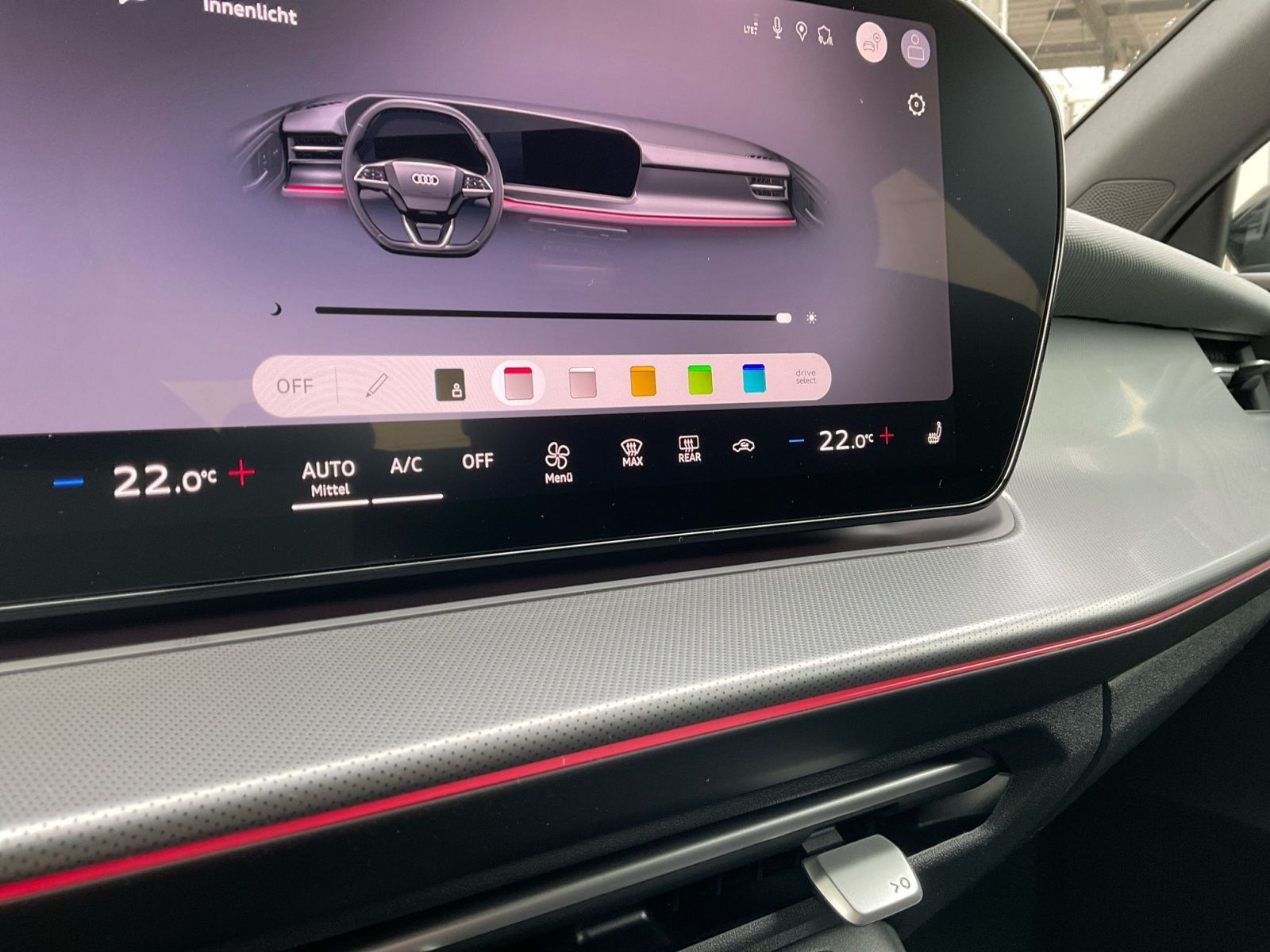 Audi Q3 SUV e-hybrid S line AHK MATRIX HeadUp SONOS
