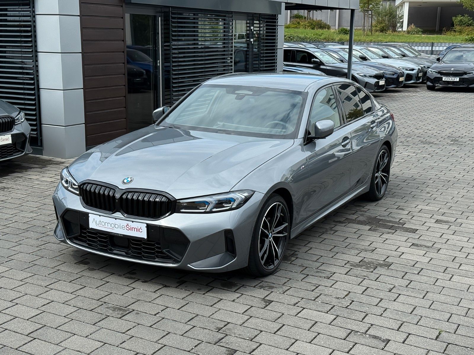 BMW 320d xD M Sport 19" ACC HuD 360° Ambiente StHzg