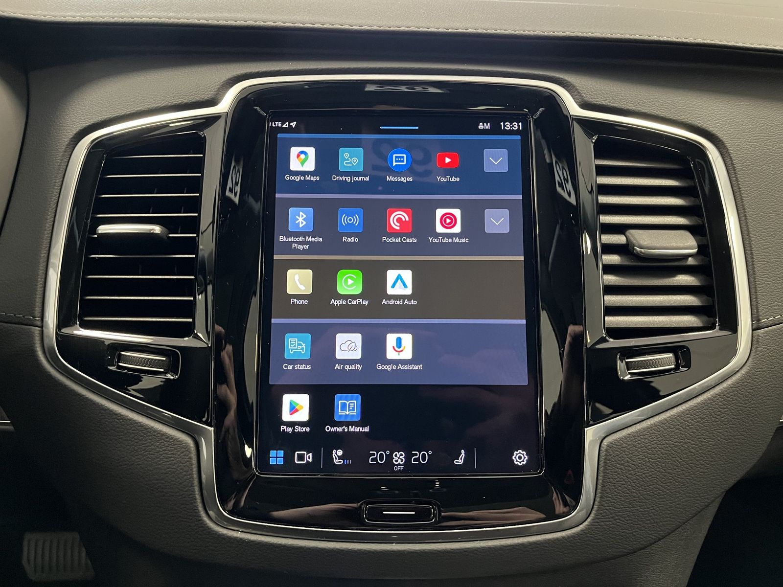 Volvo XC90 Plus Bright T8 Recharge AWD*7-Sitzer*Leder*