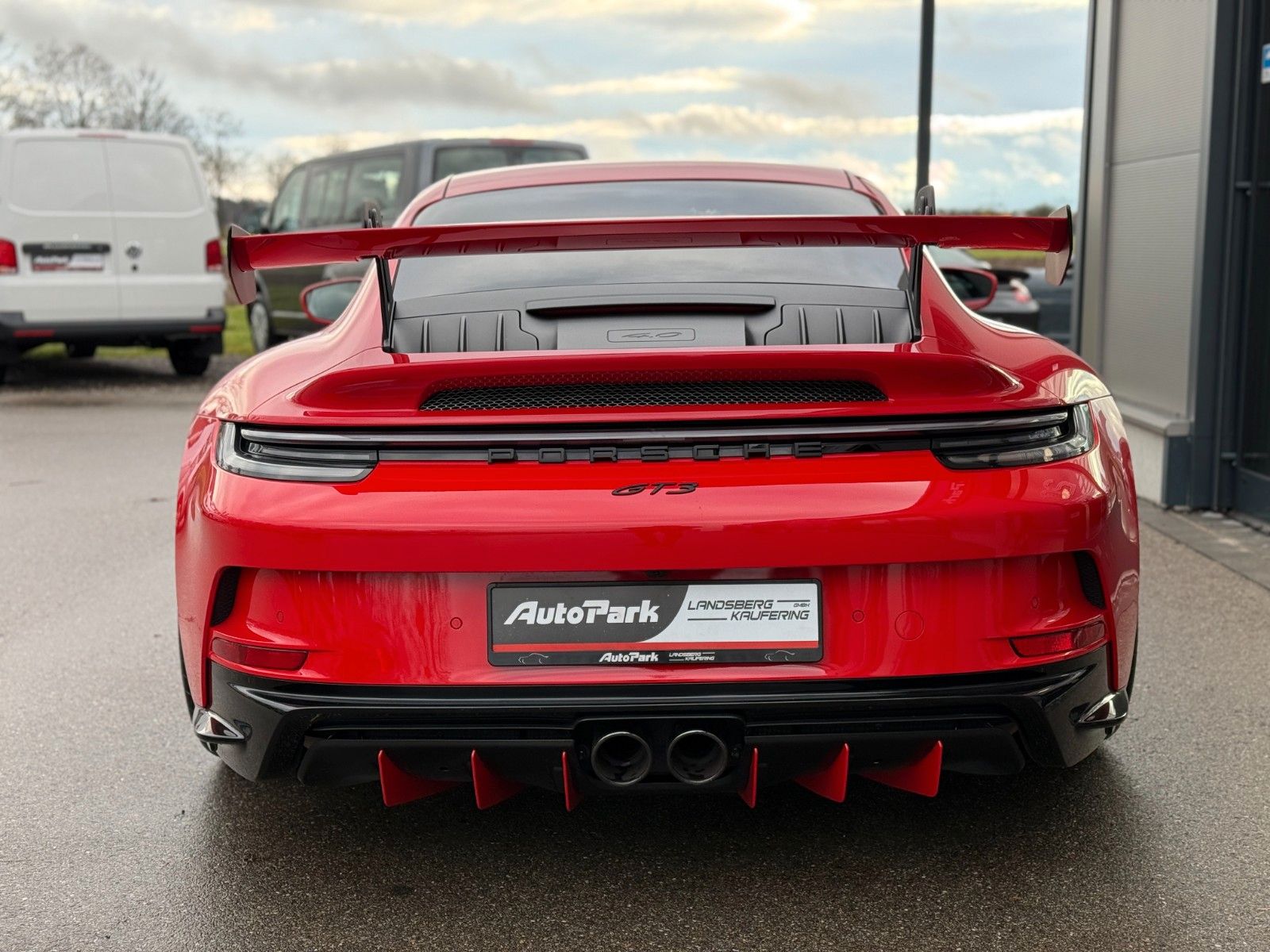 Porsche 911 GT3 - Samsaru's Car Outlet