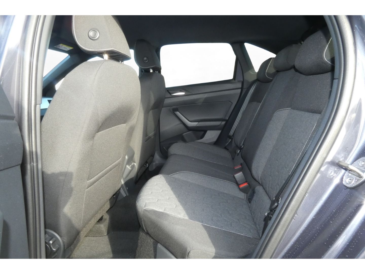 Volkswagen Taigo MOVE 1.0 l TSI DSG - Samsaru's Car Outlet