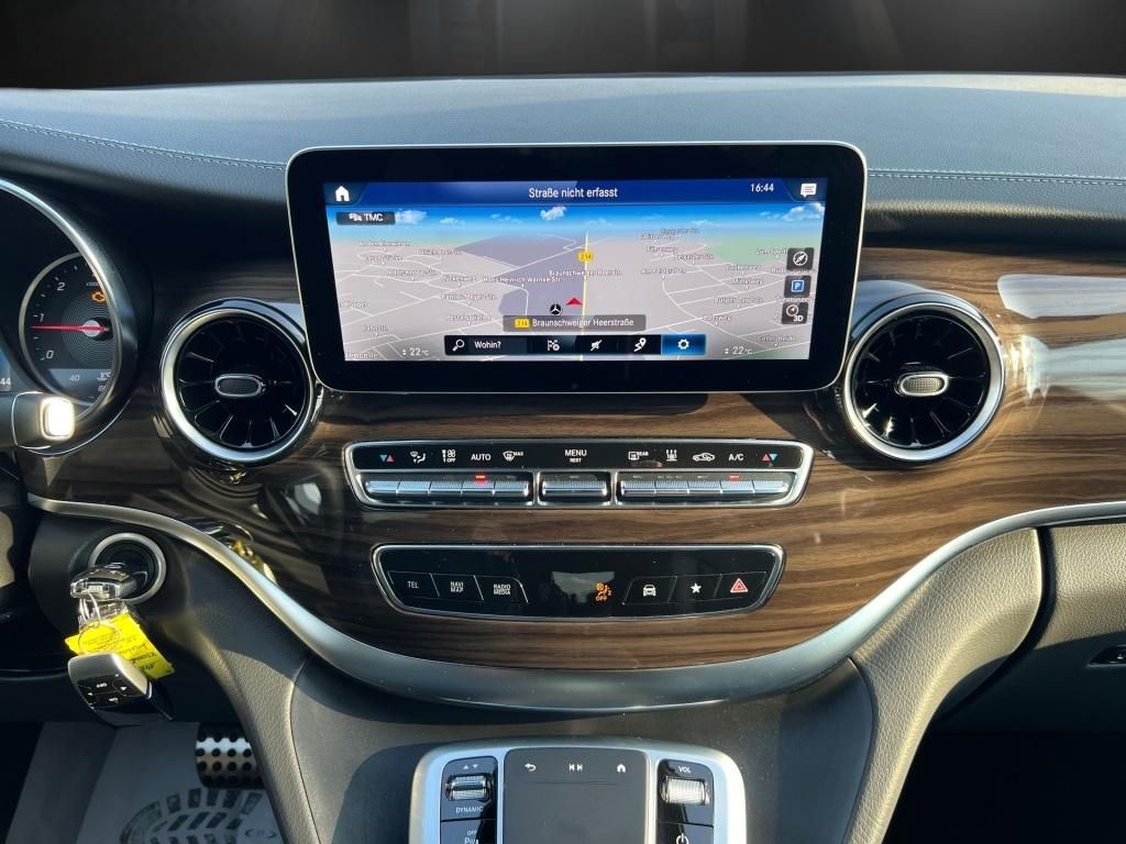 Mercedes-Benz V 300 d EXCLUSIVE EDITION AMG - Samsaru's Car Outlet