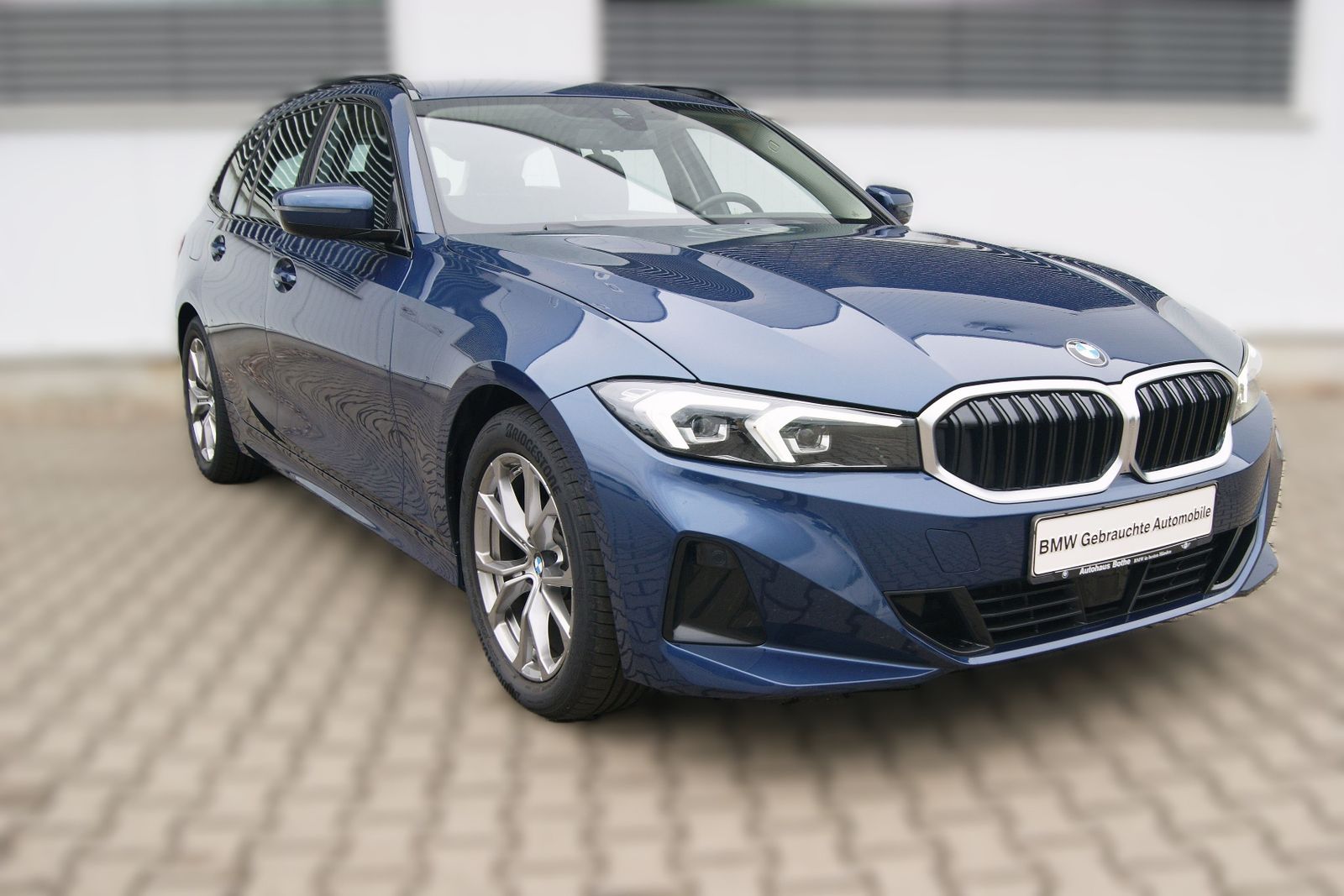 BMW 320i TOUR SPORT - Samsaru's Car Outlet