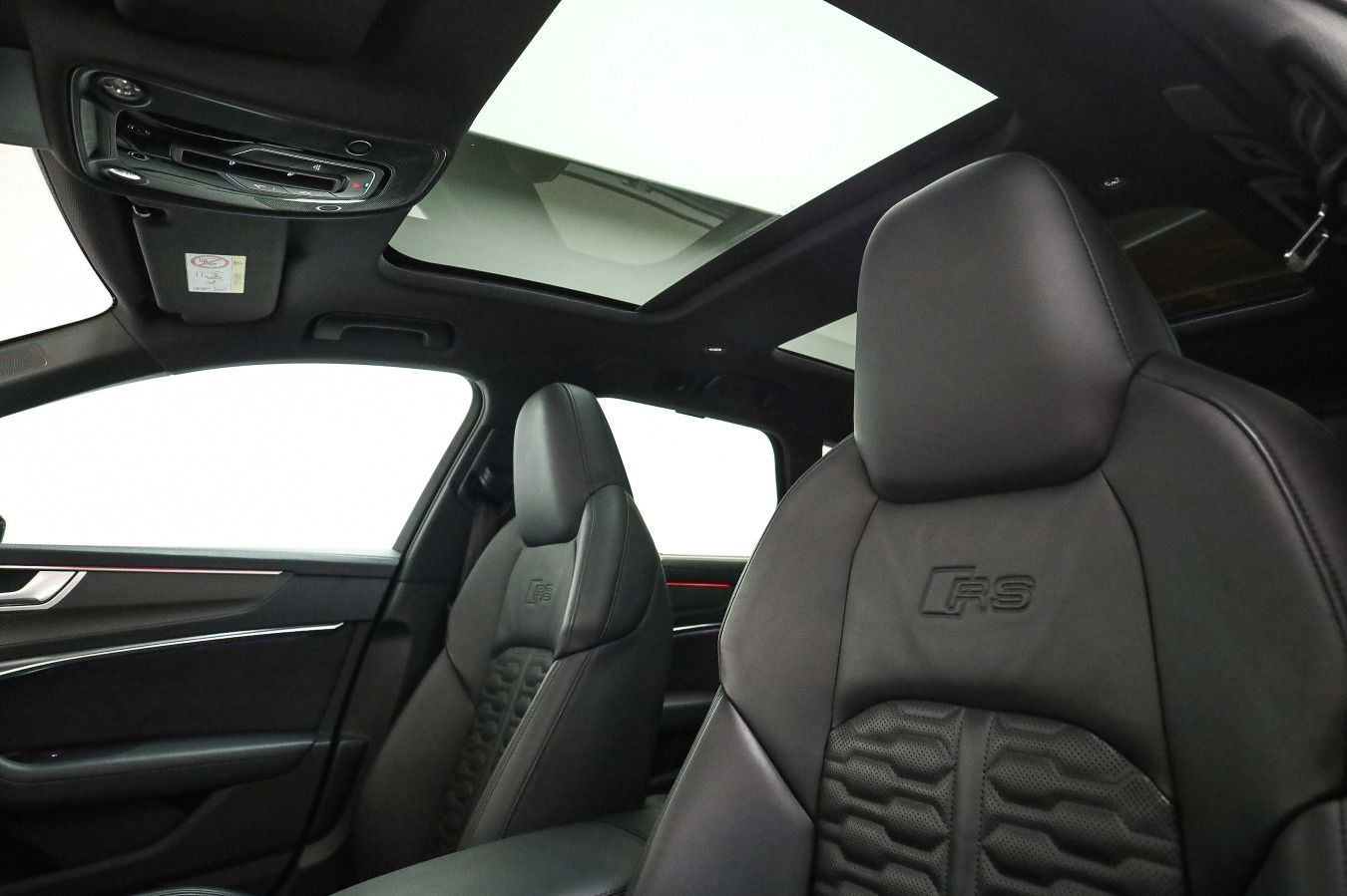 Audi RS 6 Avant Carbon*Pano*B&O*Night*HUD*Assist*Dyna