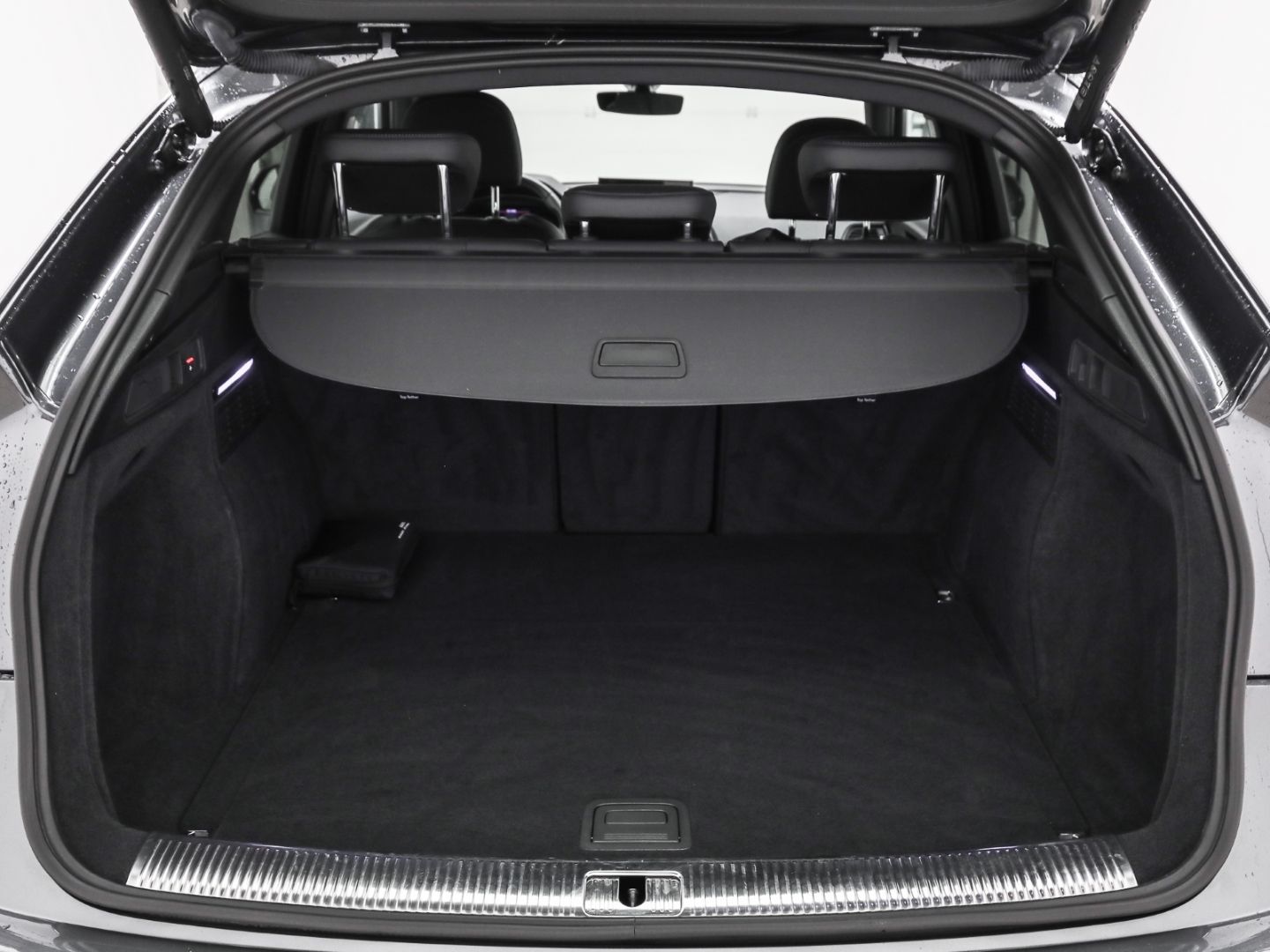 Audi Q5 Sportback 40 TDI quattro S line AHK Navi Kame