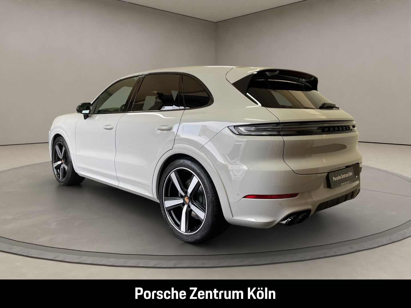 Porsche Cayenne GTS Carbon-Deisgn Sportabgas LED-Matrix