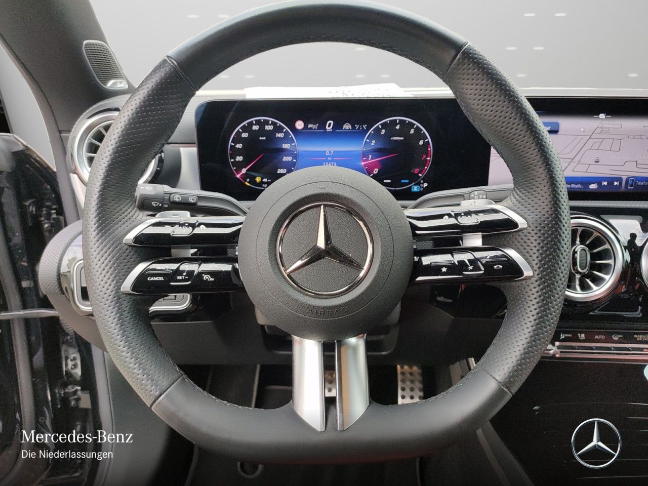 Mercedes-Benz CLA 250 4M AMG Premium+ - Samsaru's Car Outlet
