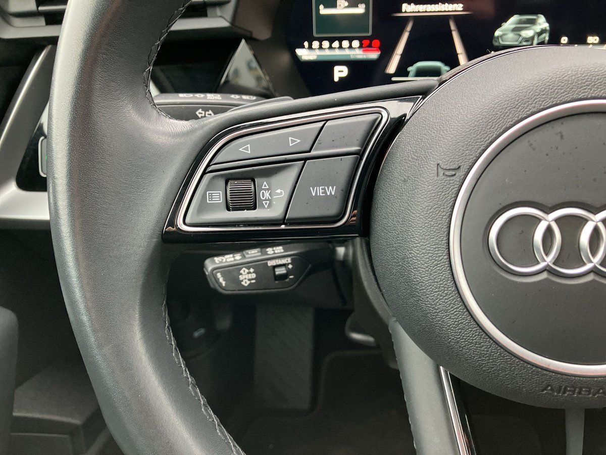 Audi A3 SPORTBACK 35 TFSI S-LINE +LED+SHZ+NAVI+TEMPO+