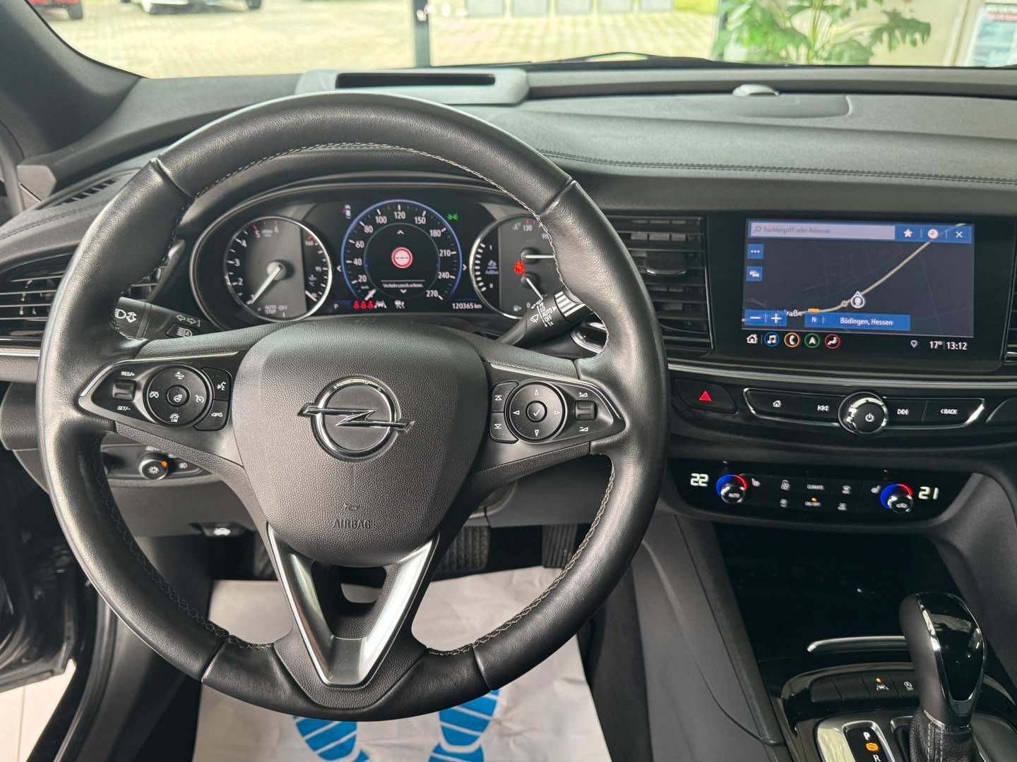 Opel Insignia ST 2.0D(128)AT8 Elegance - Samsaru's Car Outlet
