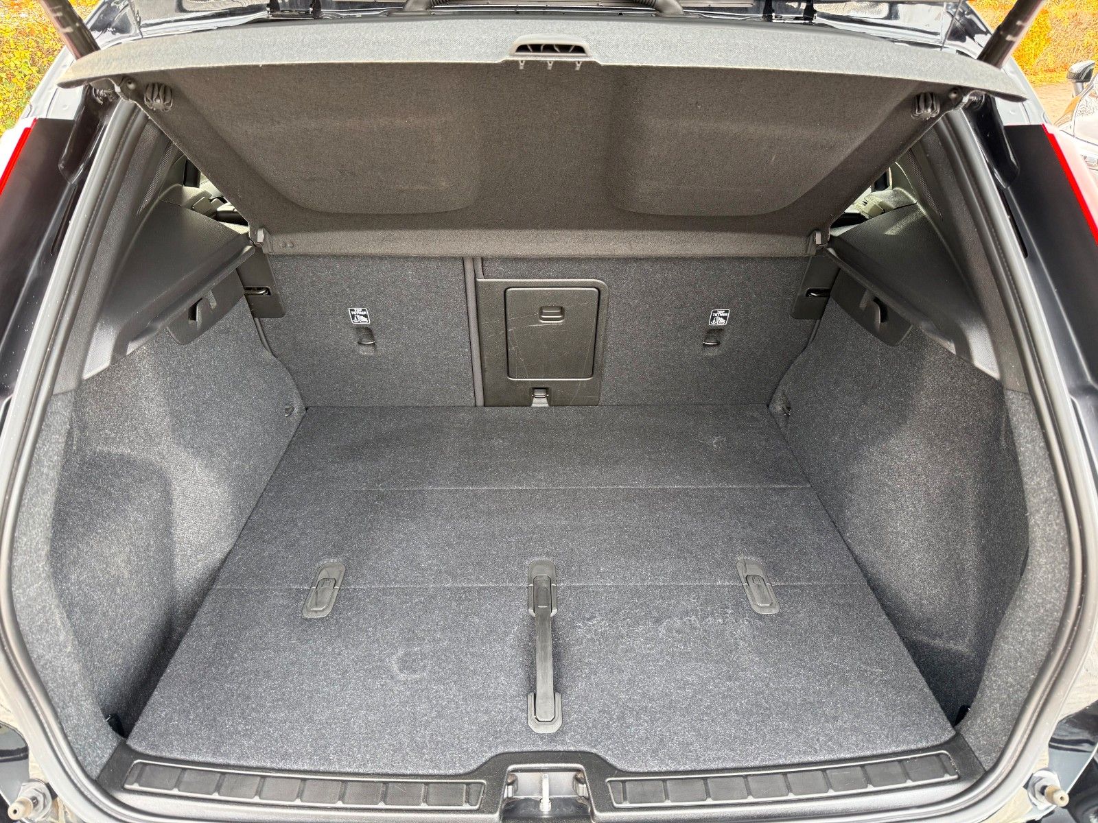 Volvo XC40 ULTIMATE+ALLWETTER+AHK+BLISS+PILOT+