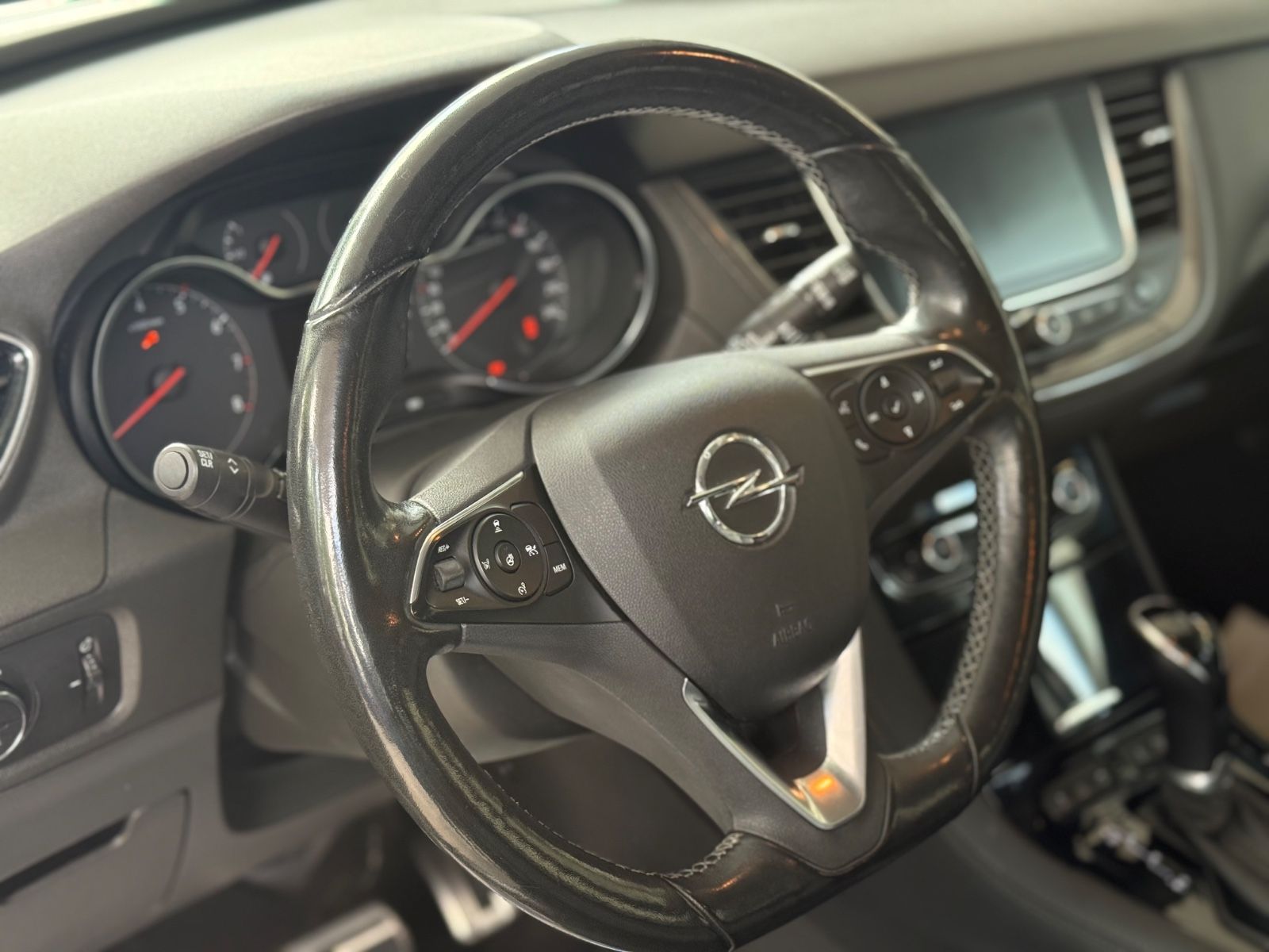 Opel Grandland X - Samsaru's Car Outlet