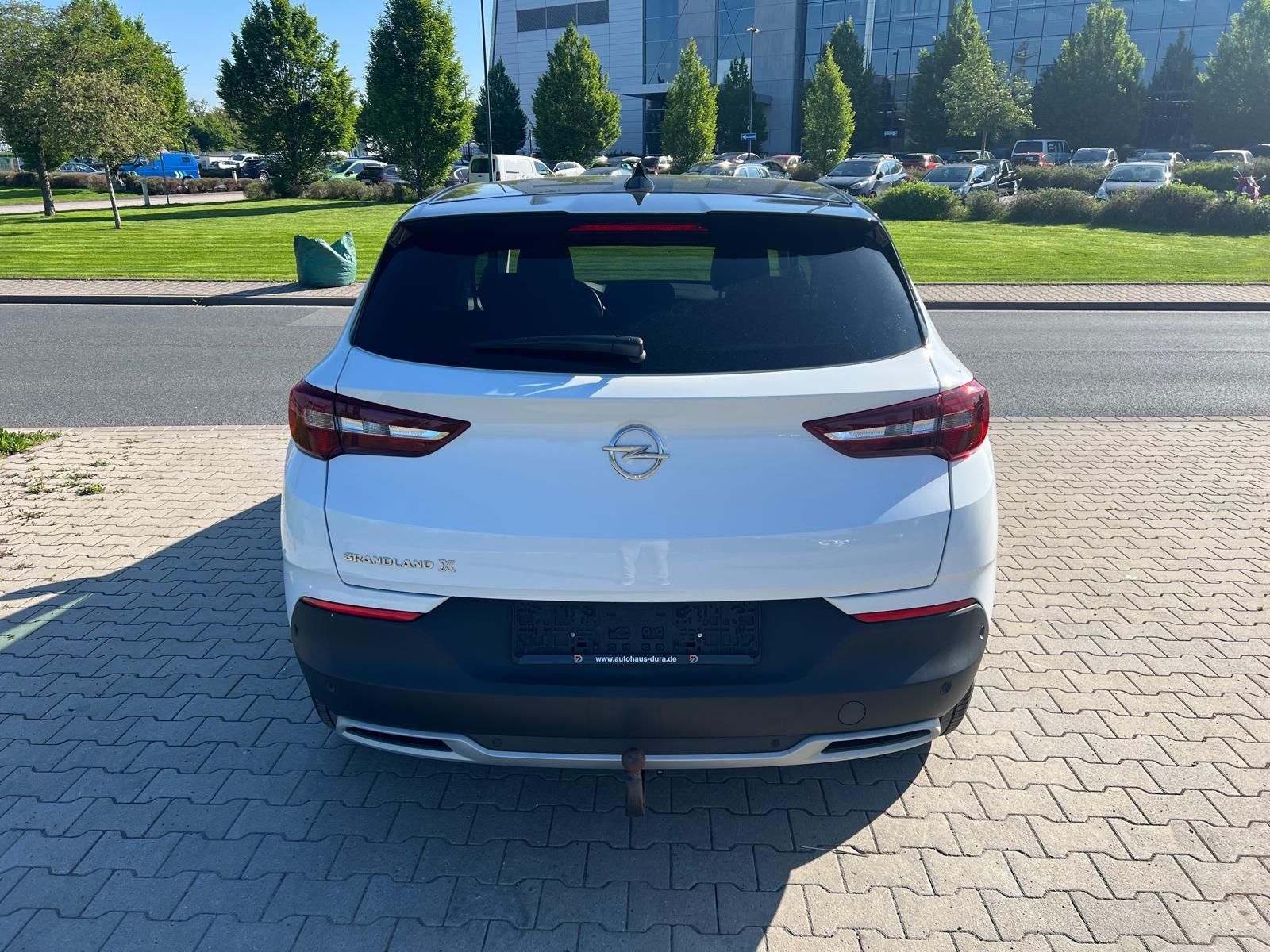 Opel Grandland X 2.0 D 120 Jahre Aut. - Samsaru's Car Outlet