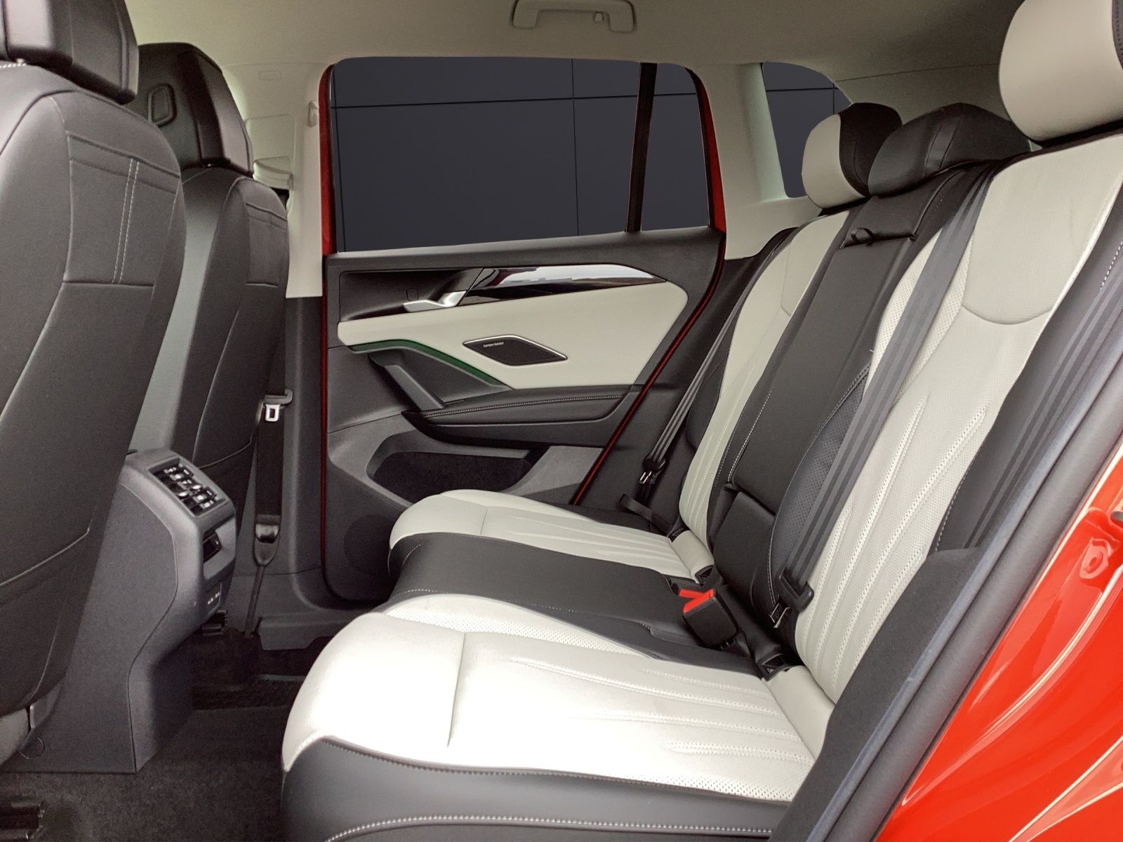 Volkswagen Tiguan Elegance TDI DSG 4M IQ.Light ACC STHZ SHZ