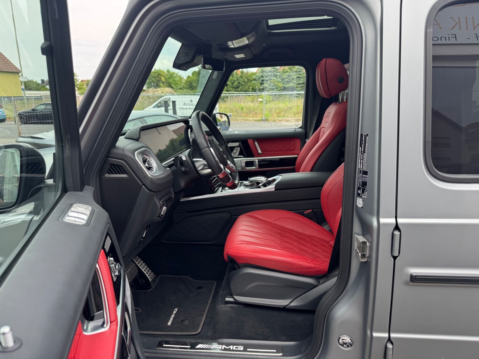 Mercedes-Benz G 63 AMG - Samsaru's Car Outlet