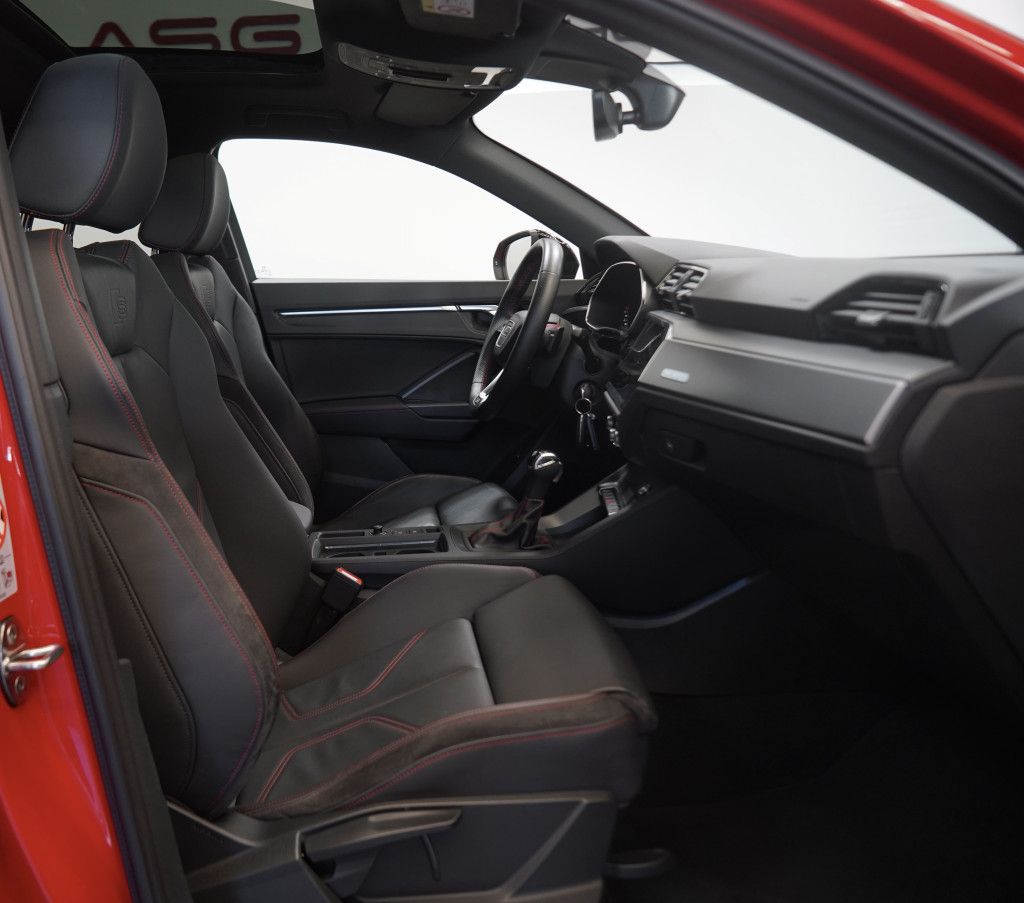 Audi Q3 40 TDI q. Sportback S line - Samsaru's Car Outlet