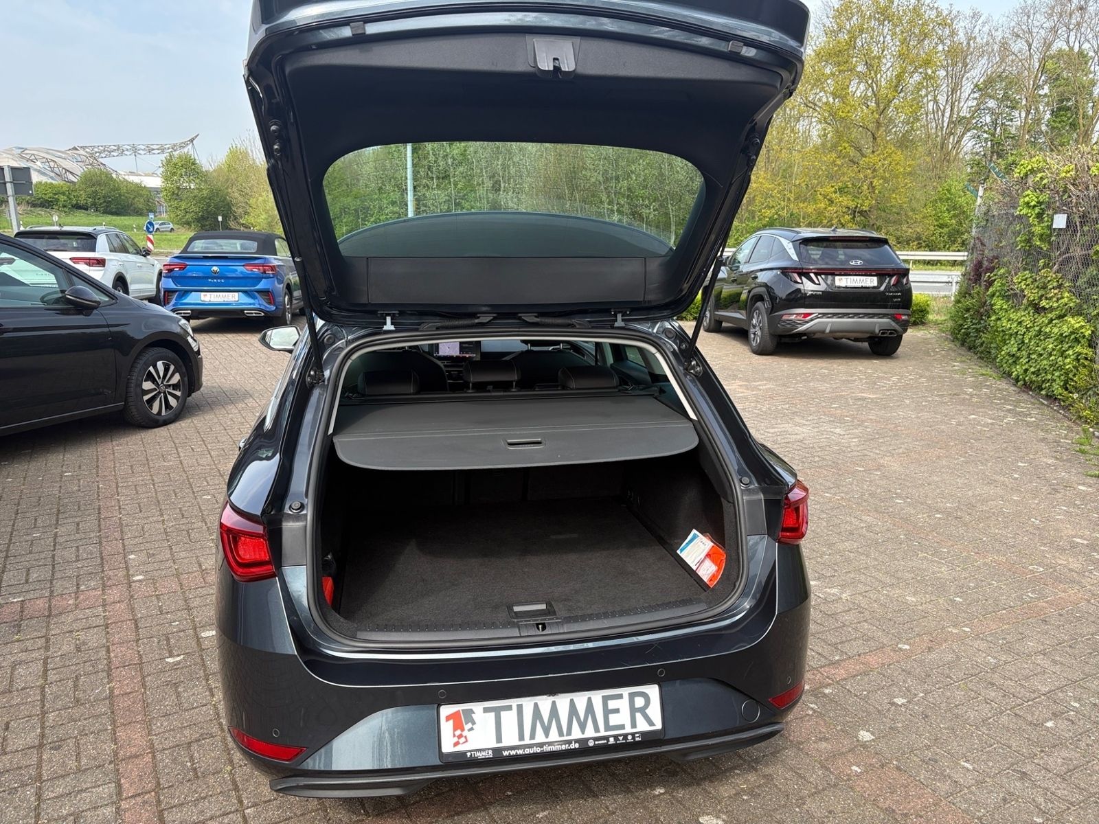 Seat Leon ST 2.0 TDI DSG XCELLENCE +AHK +LED+ACC +RKA