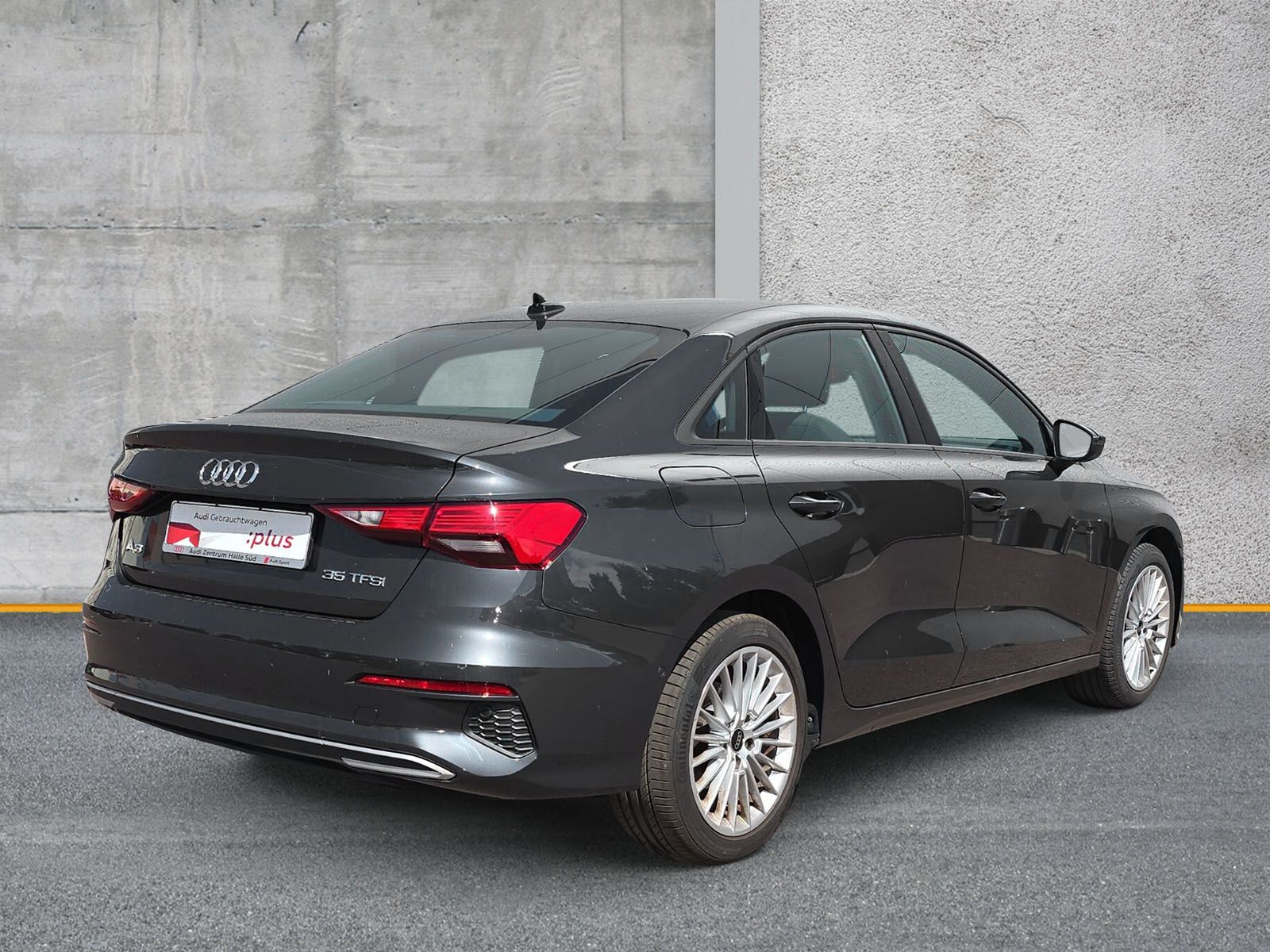 Audi A3 Limousine 35 TFSI advanced - Samsaru's Car Outlet