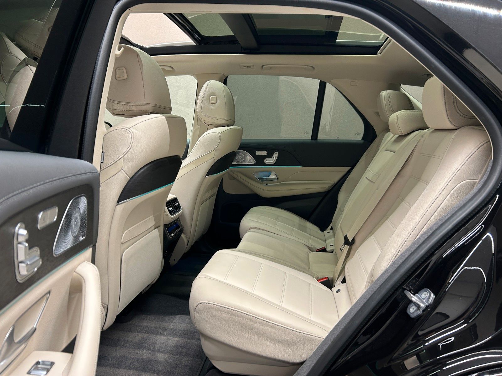 Mercedes-Benz GLE400 d 4M ***AMG LINE***ACTIVE BODY CONTROL***