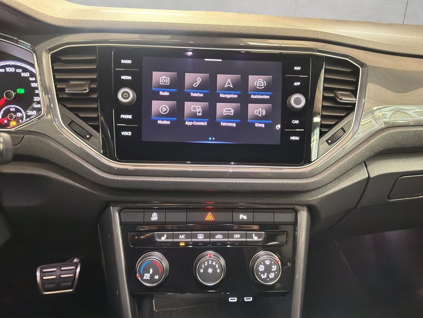 Volkswagen T-Roc 2.0 TSI 4MOTION - Samsaru's Car Outlet