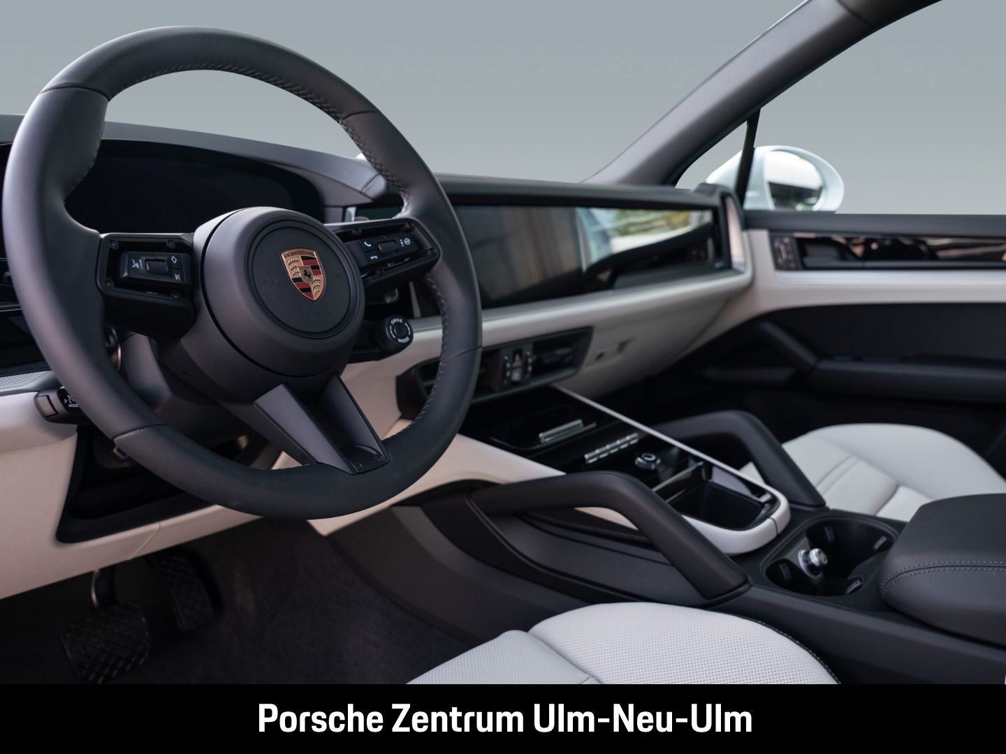 Porsche Cayenne E-Hybrid InnoDrive Head-Up Sitzbelüftung