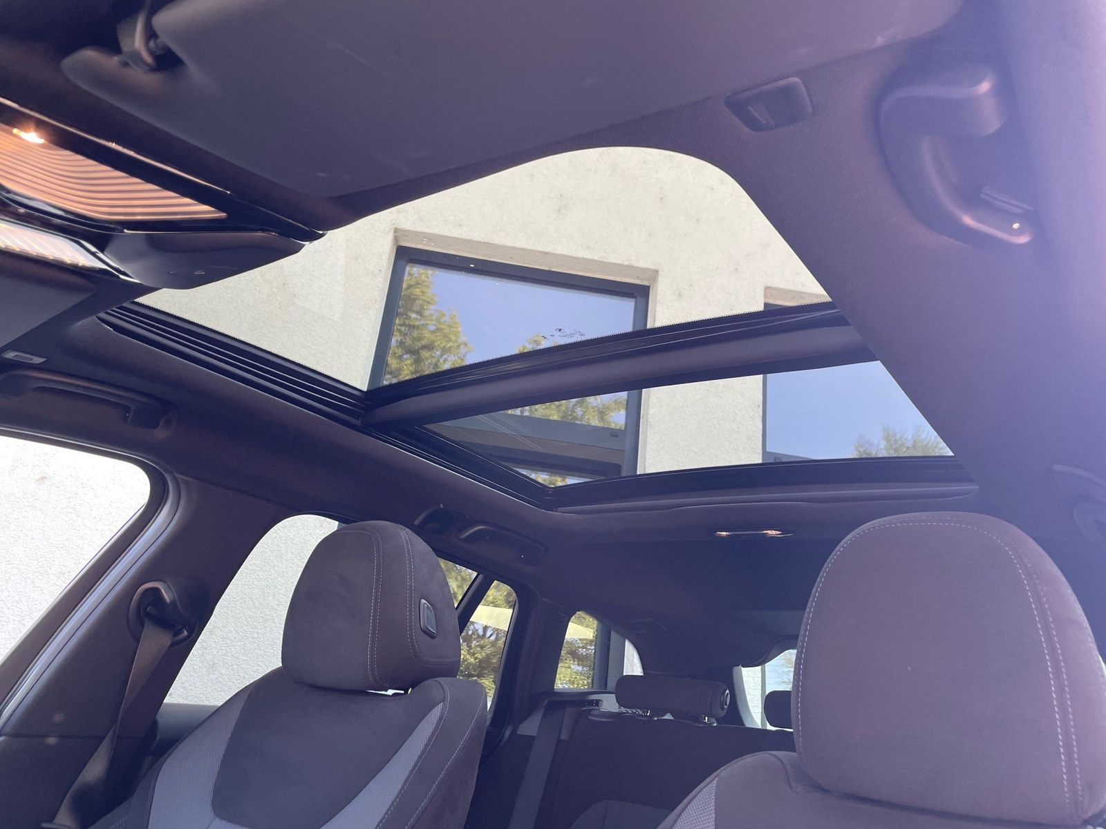 BMW 320d Touring M Sport || Pano Head-Up HiFi 360°
