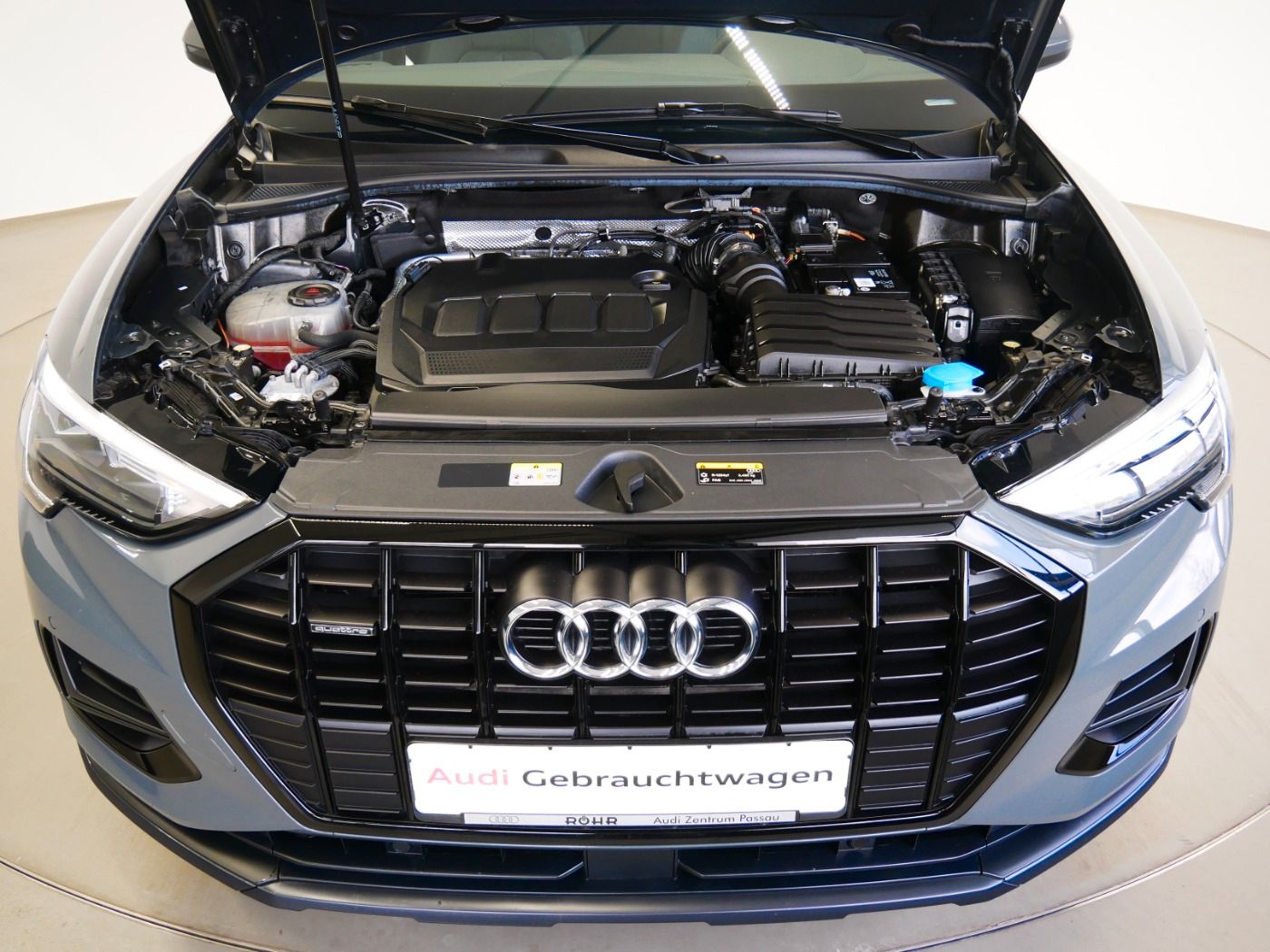 Audi Q3 35 TDI quattro advanced - Samsaru's Car Outlet