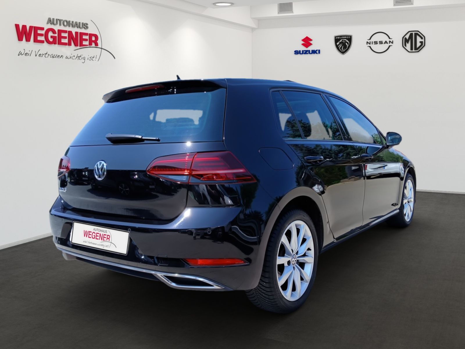 Volkswagen GOLF TSI 1.5 Highline DSG - Samsaru's Car Outlet
