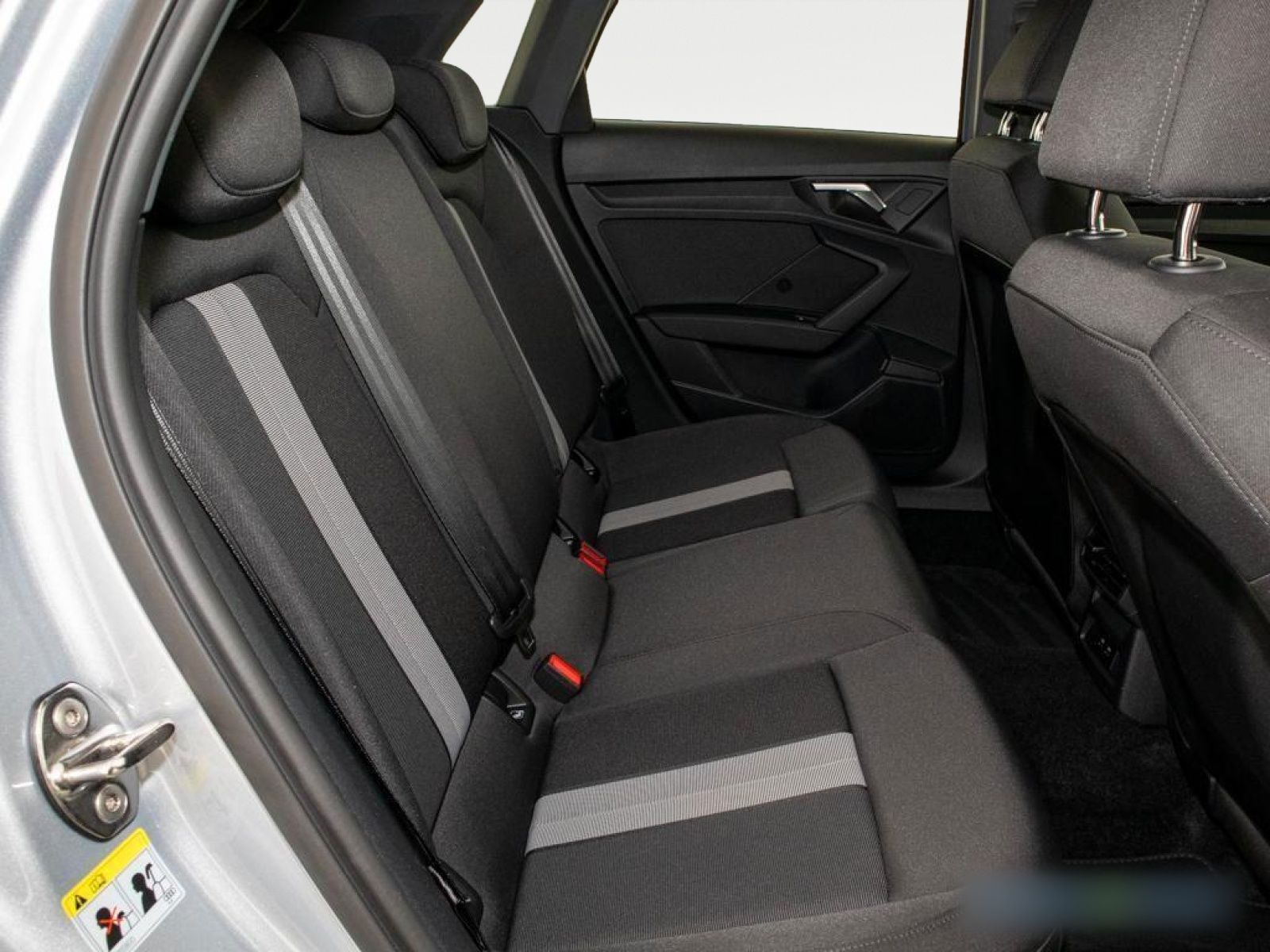 Audi A3 Sportback 40 TFSI e Advanced - Samsaru's Car Outlet