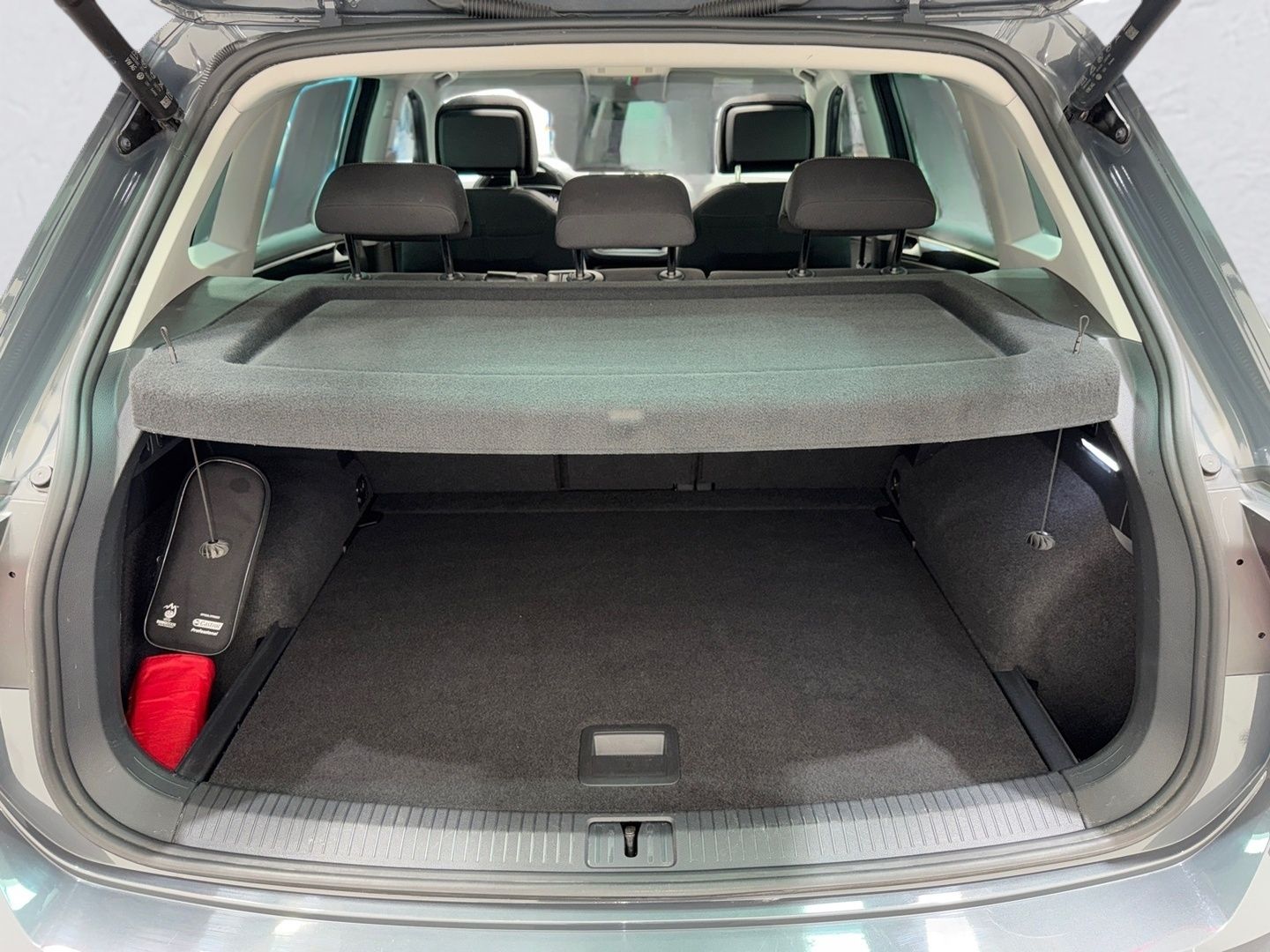Volkswagen Tiguan 2.0 TSI 4M DSG ELEGANCE MATRIX PANO AHK K