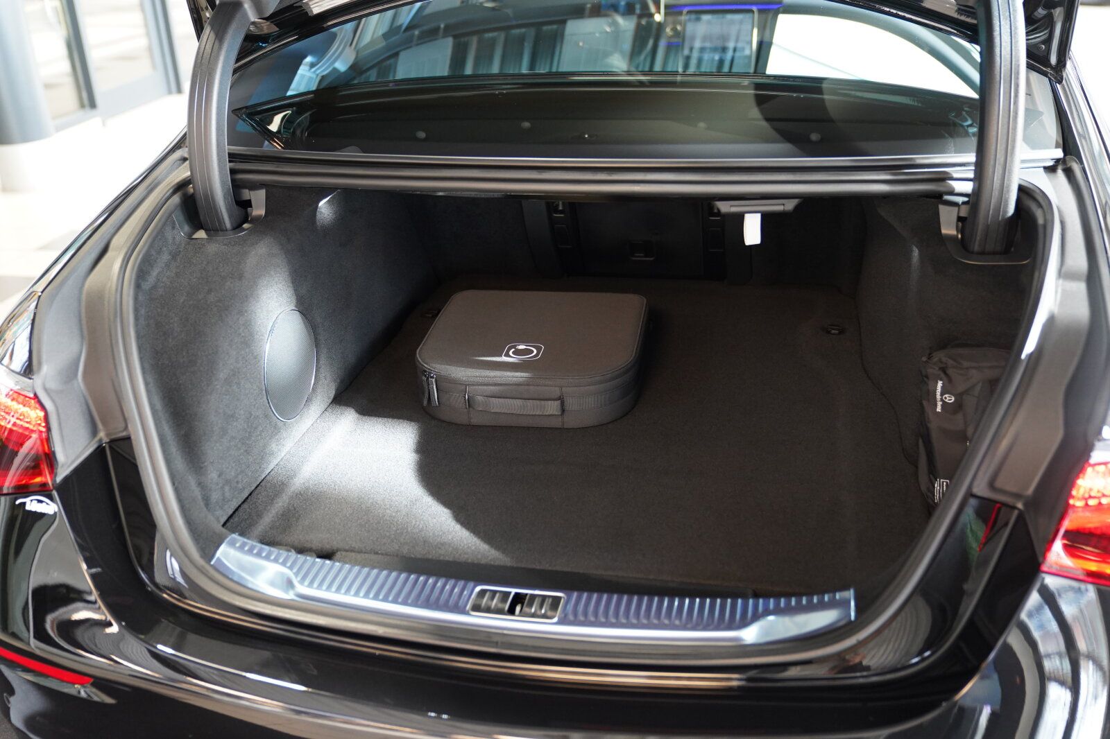 Mercedes-Benz S 63 AMG E Performance Exklusiv Pano AR-Head-up