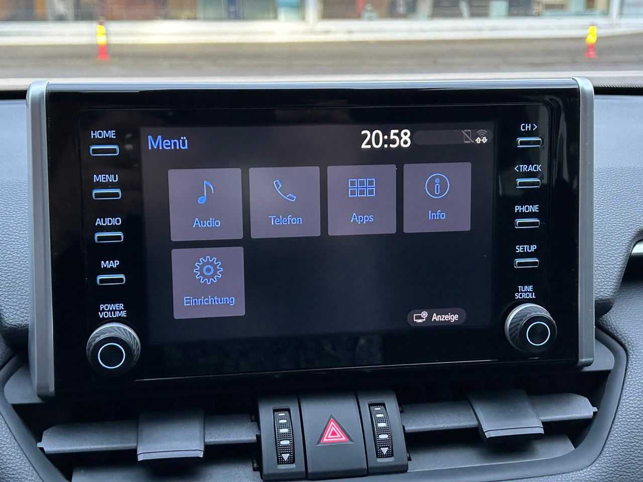 Toyota RAV4 Hybrid - Samsaru's Car Outlet