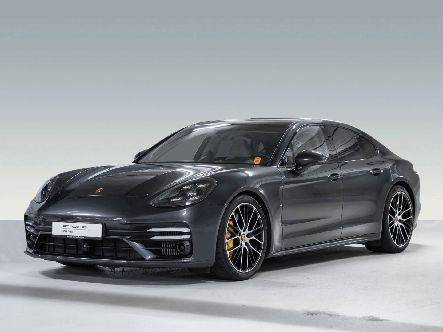 Porsche Panamera Turbo S Sport Chrono InnoDrive AHK BOSE