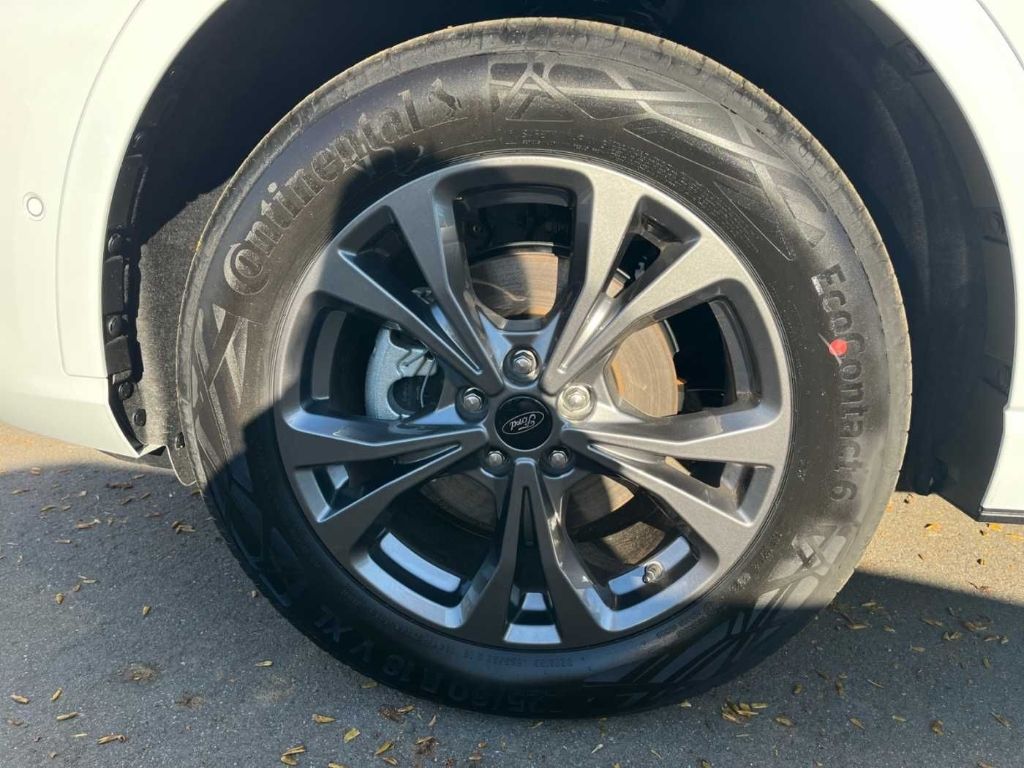 Ford Kuga ST-Line X - Samsaru's Car Outlet