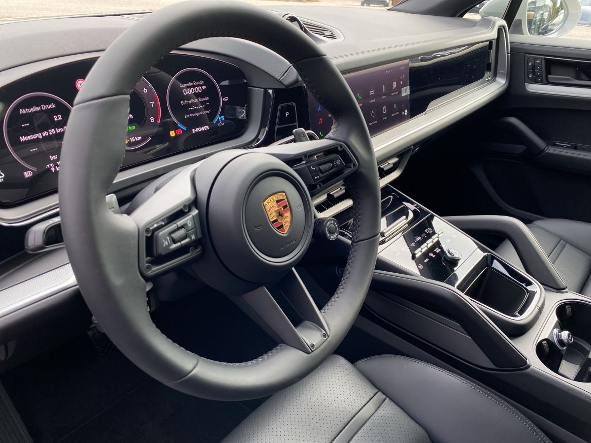 Porsche Cayenne E-Hybrid Coupe |Soft-Close |AHK|Pano-D.