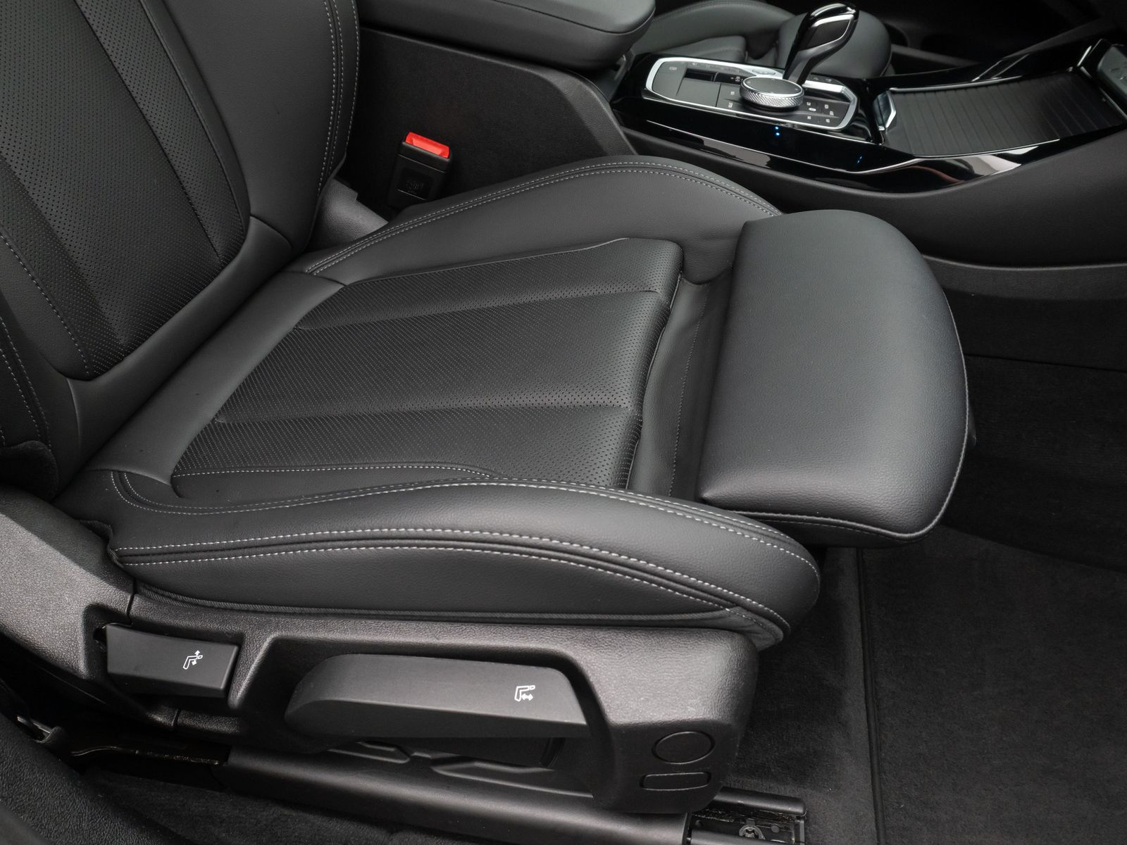 BMW X3 xD30e M Sport - Samsaru's Car Outlet