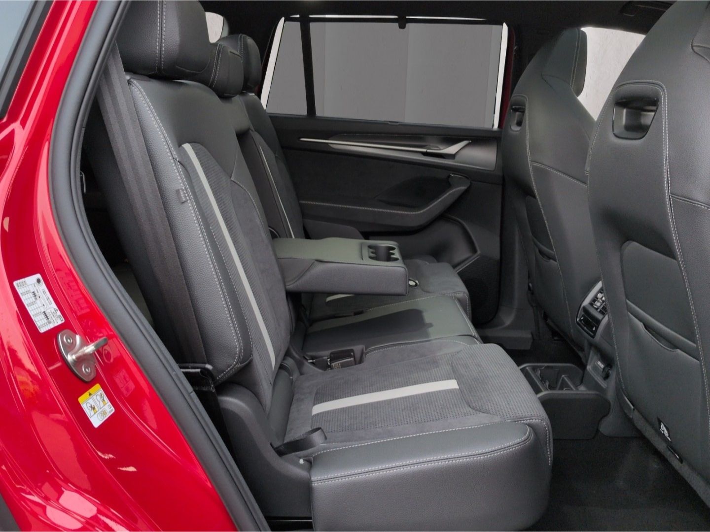 Skoda Kodiaq SPORTLINE 7-Sitze 4x4 TDI*StndHzg 360°Kam