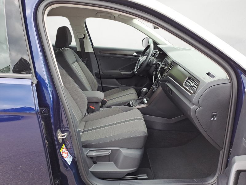 Volkswagen T-Roc 2.0 TDI SCR DSG Style - Samsaru's Car Outlet