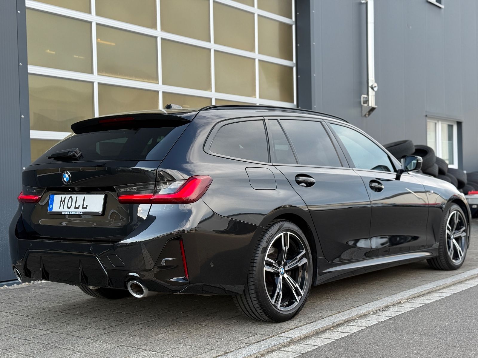 BMW 320 d xDrive M-SPORT - Samsaru's Car Outlet