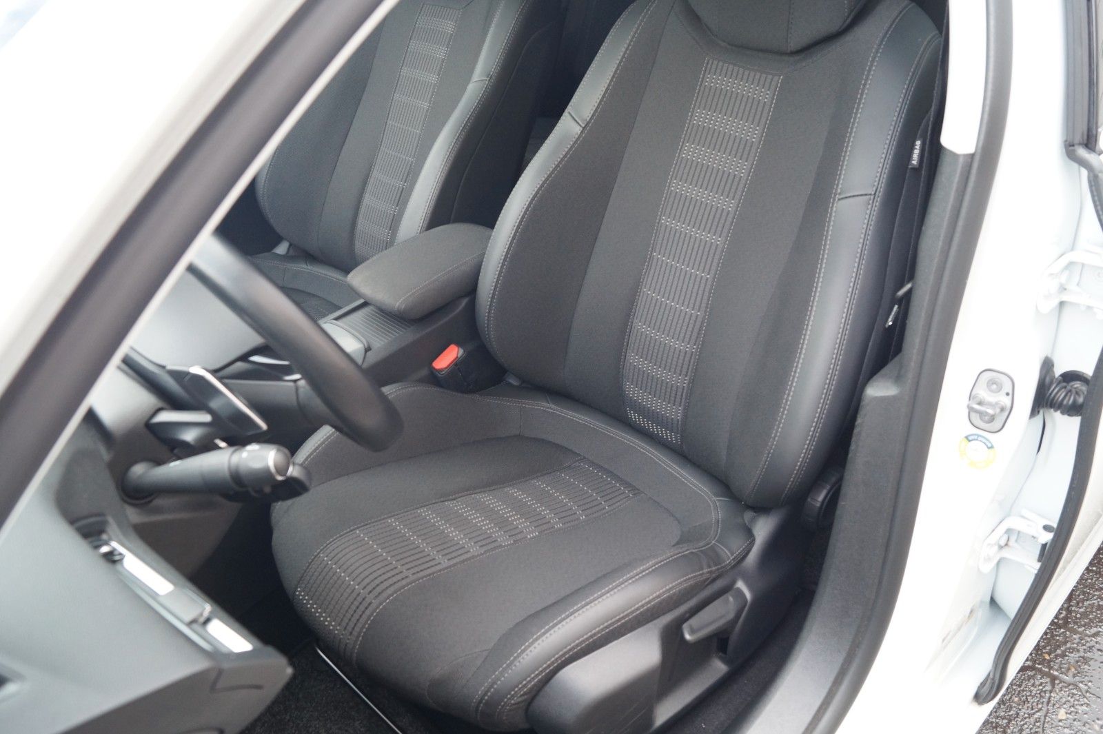 Peugeot 308 SW - Samsaru's Car Outlet