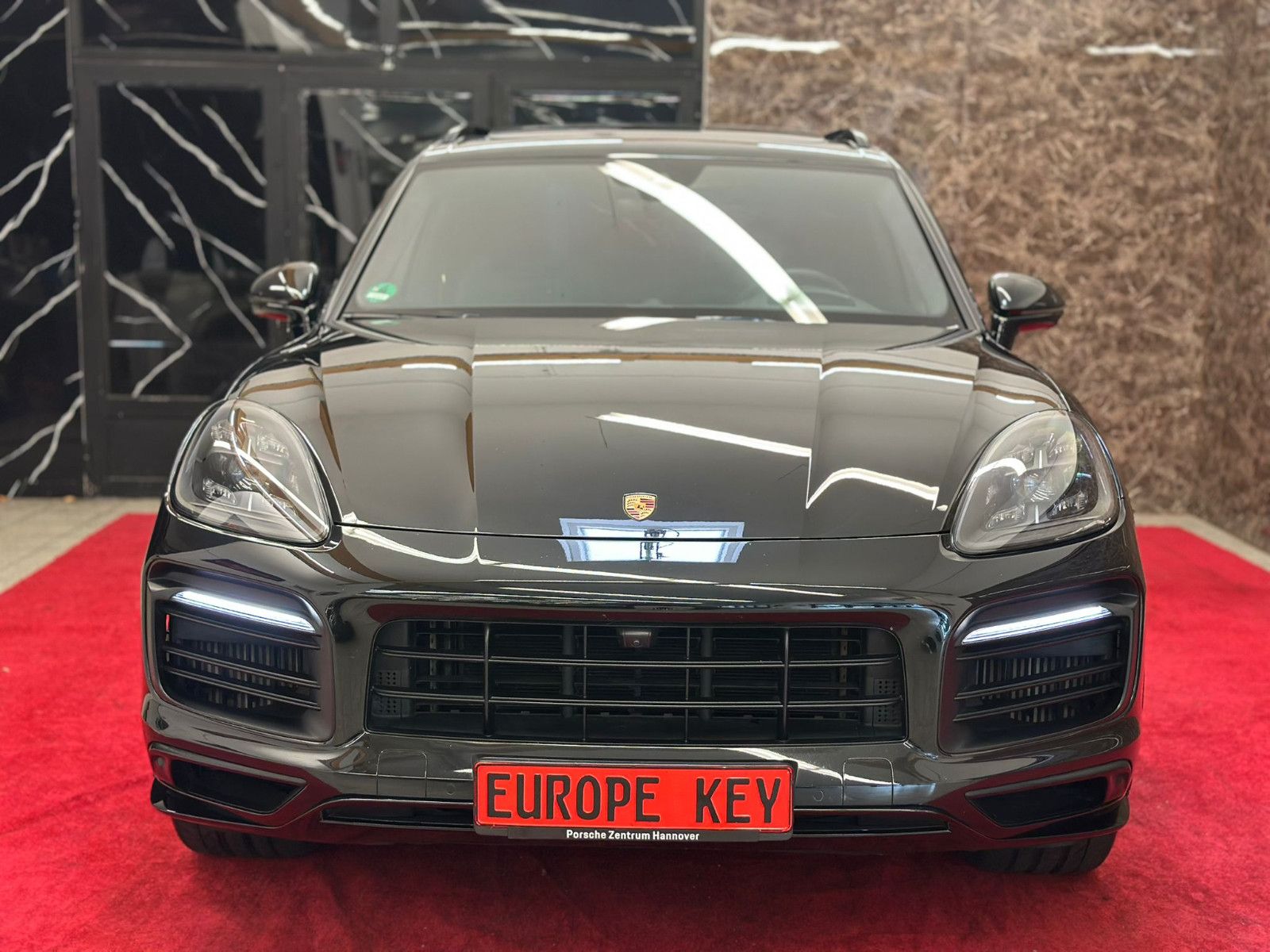 Porsche CAYENNE GTS 4.0 V8 BLACK PAKET PANO 360KAMERA
